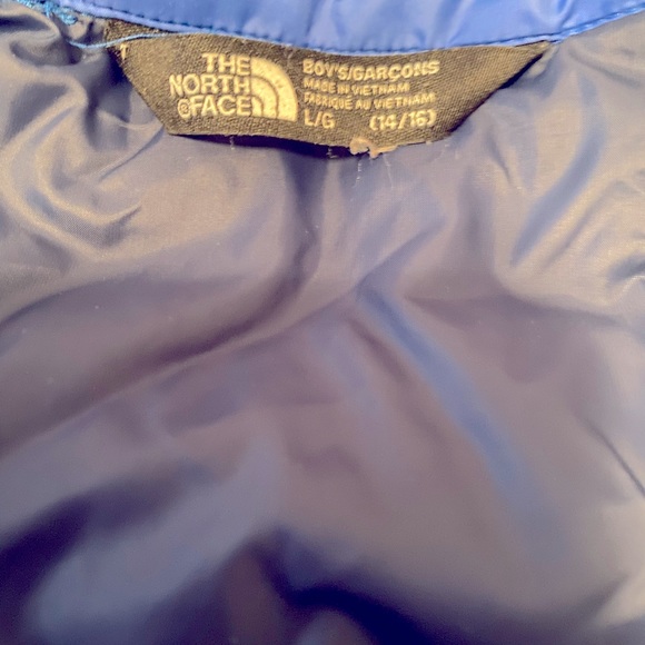 North Face Boys ThermoBall Jacket, Blue Size LG 14-16. Gently worn. - Picture 4 of 5